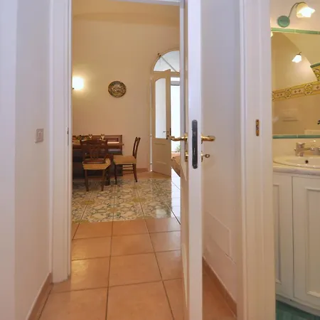 Apartment A Due Passi